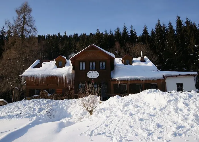 Konukevi Horska Jonas 3*